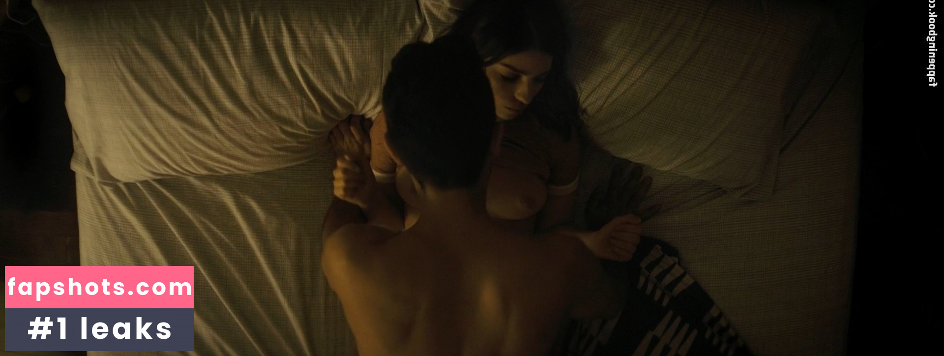 Angela Trimbur gallery photo #27