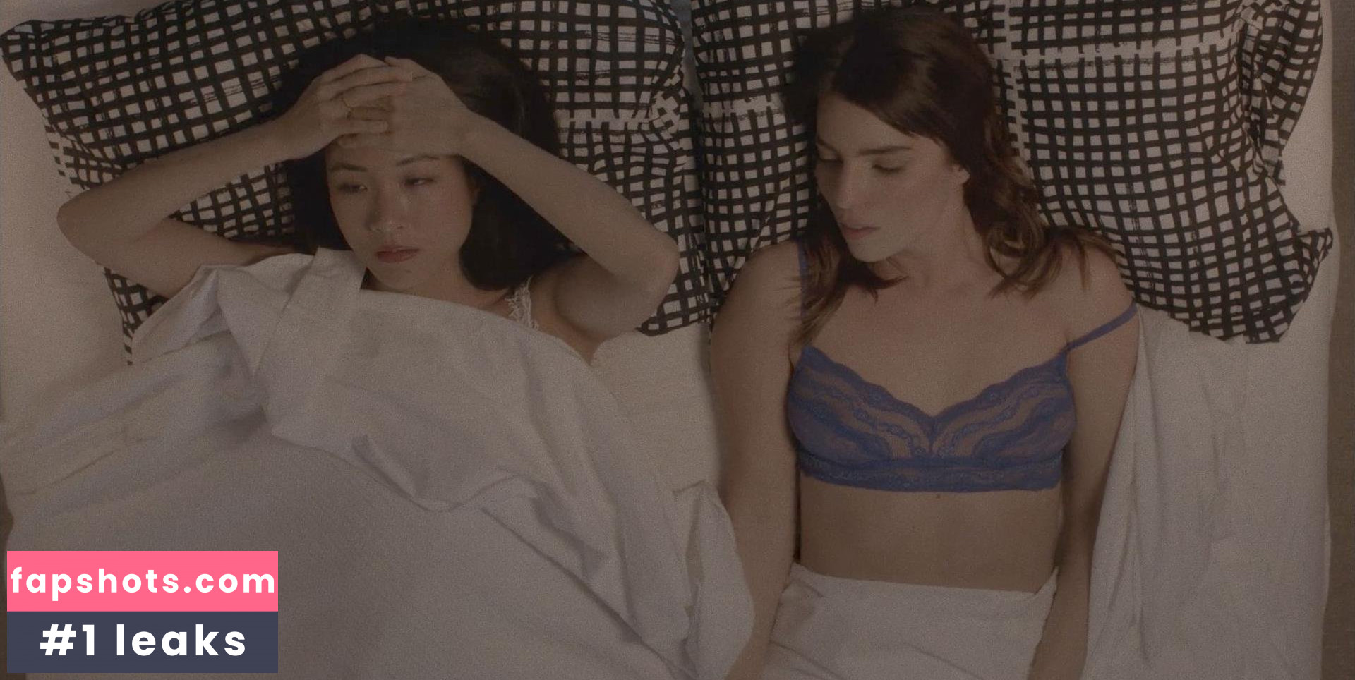 Angela Trimbur gallery photo #40