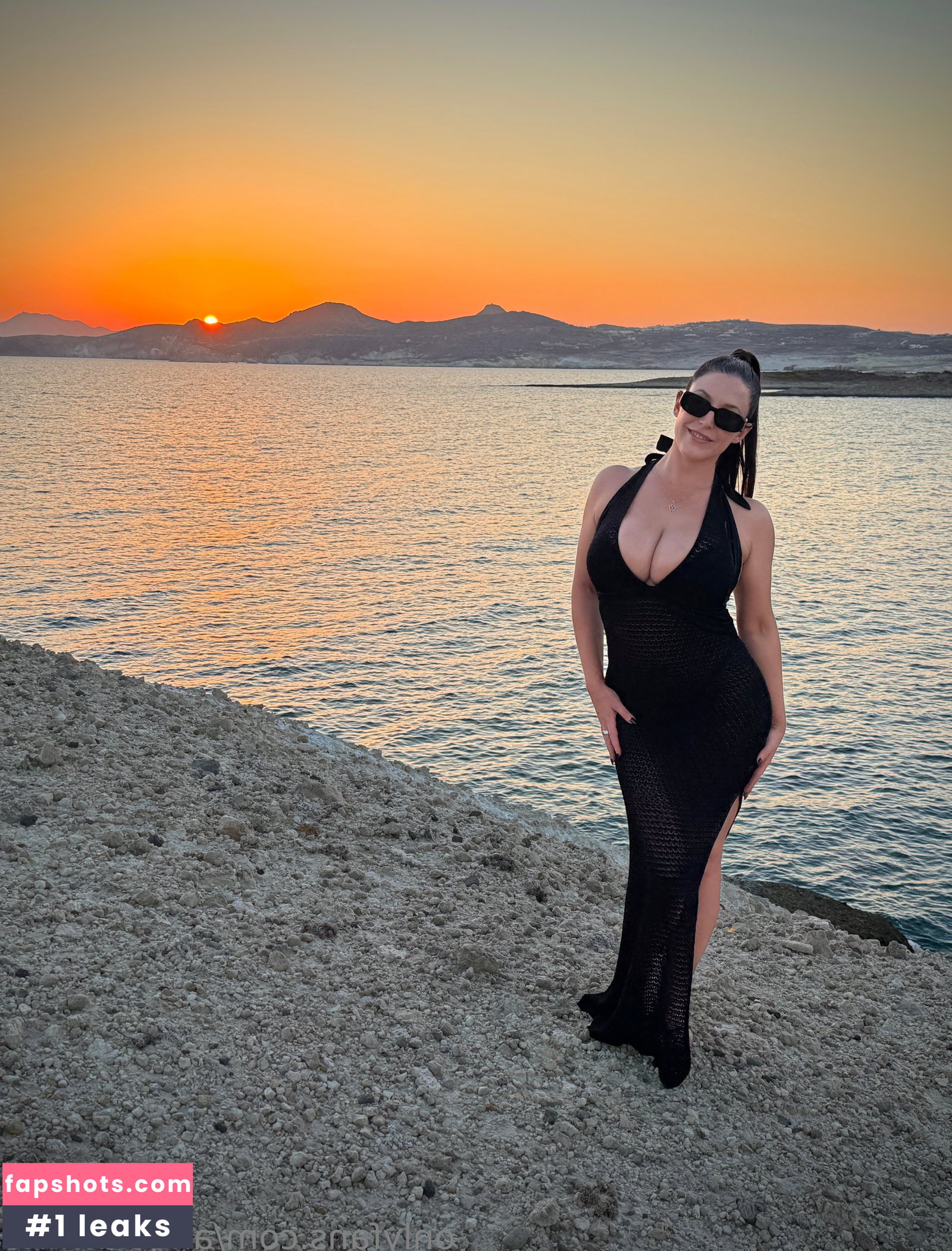 Angela White gallery photo #896