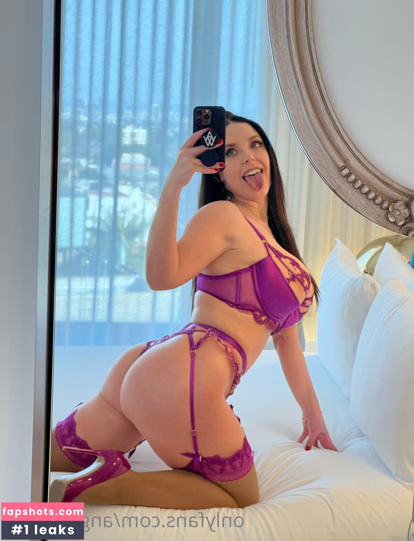 Angela White gallery photo #427
