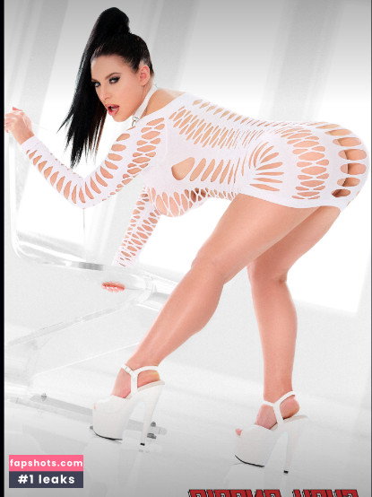 Angela White gallery photo #1282