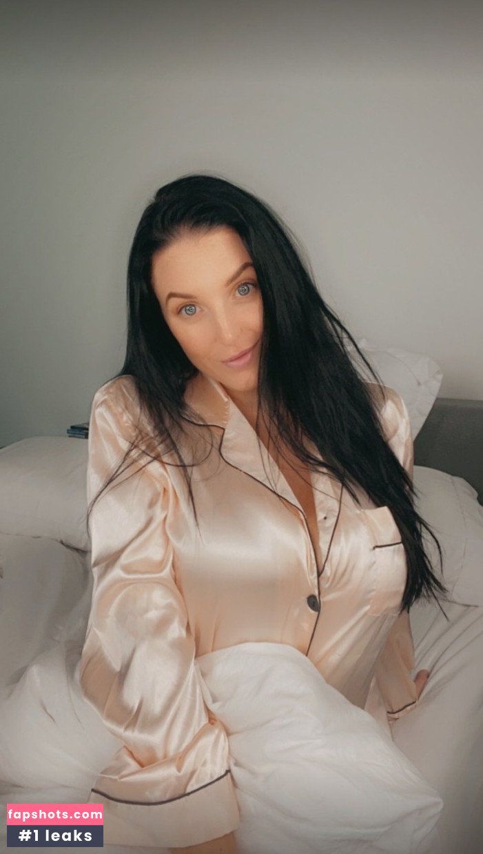 Angela White gallery photo #2712