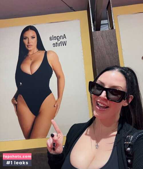 Angela White gallery photo #1825