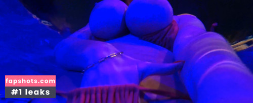 Angela White gallery photo #2140