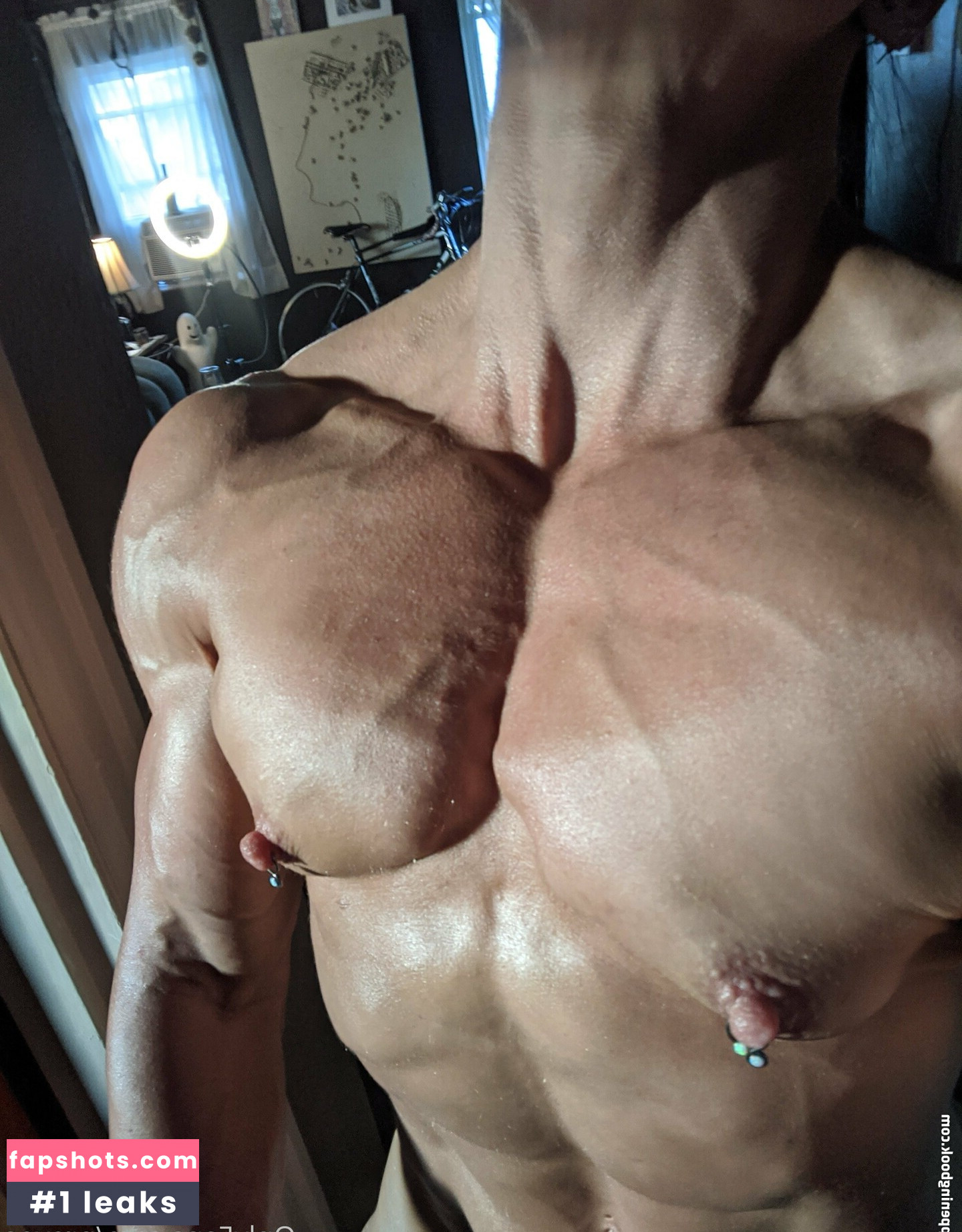 Angela Yeo gallery photo #30