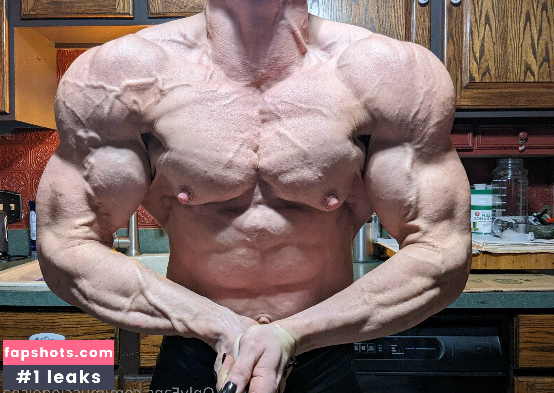 Angela Yeo gallery photo #58