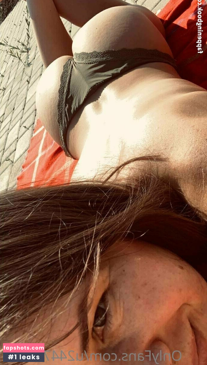 angelamom gallery photo #118