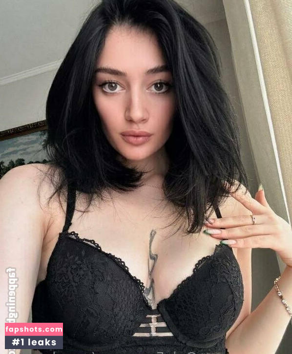 angelamom gallery photo #28