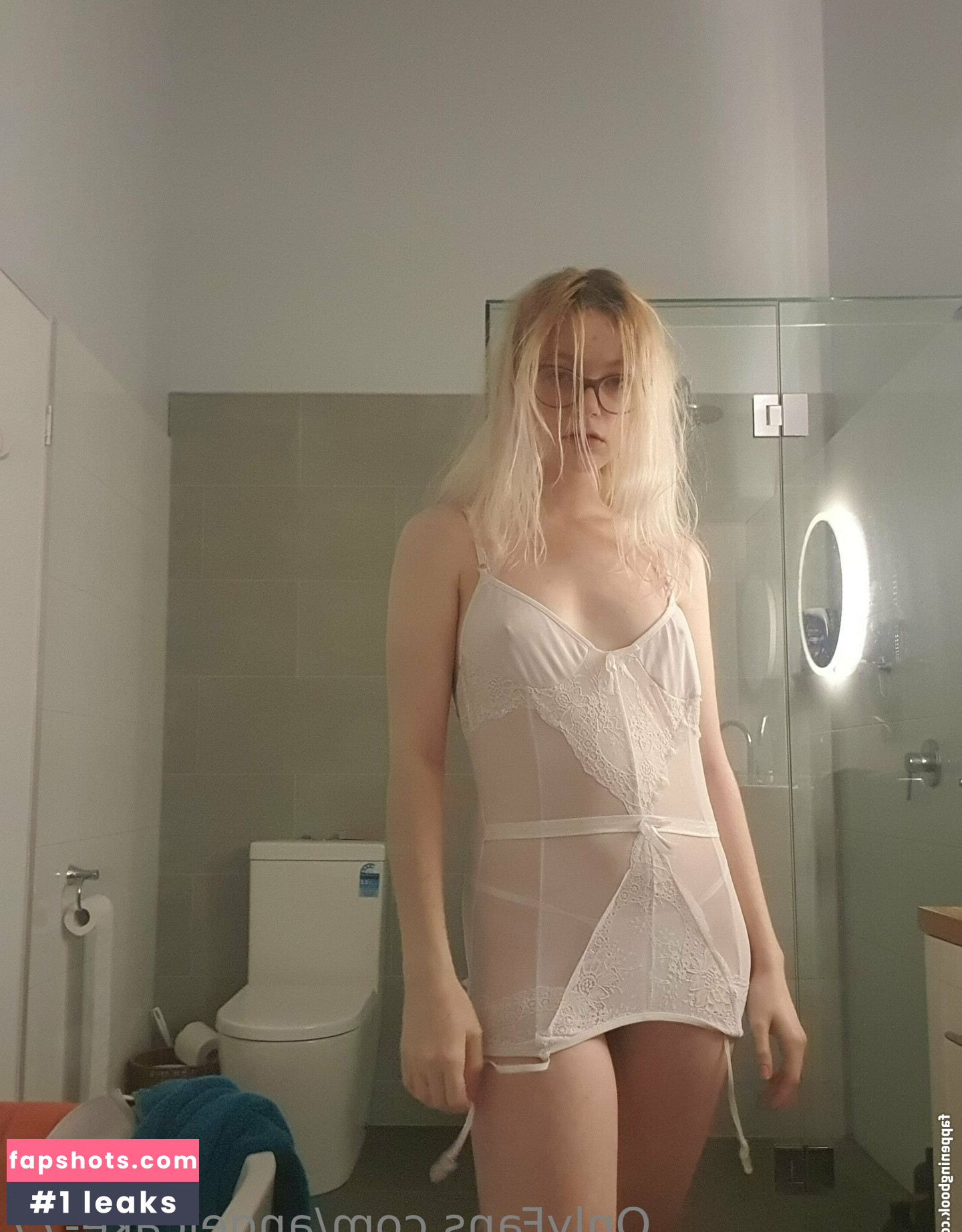 angelcake-77 Filtración Desnuda OnlyFans Foto #13 - Fapshots