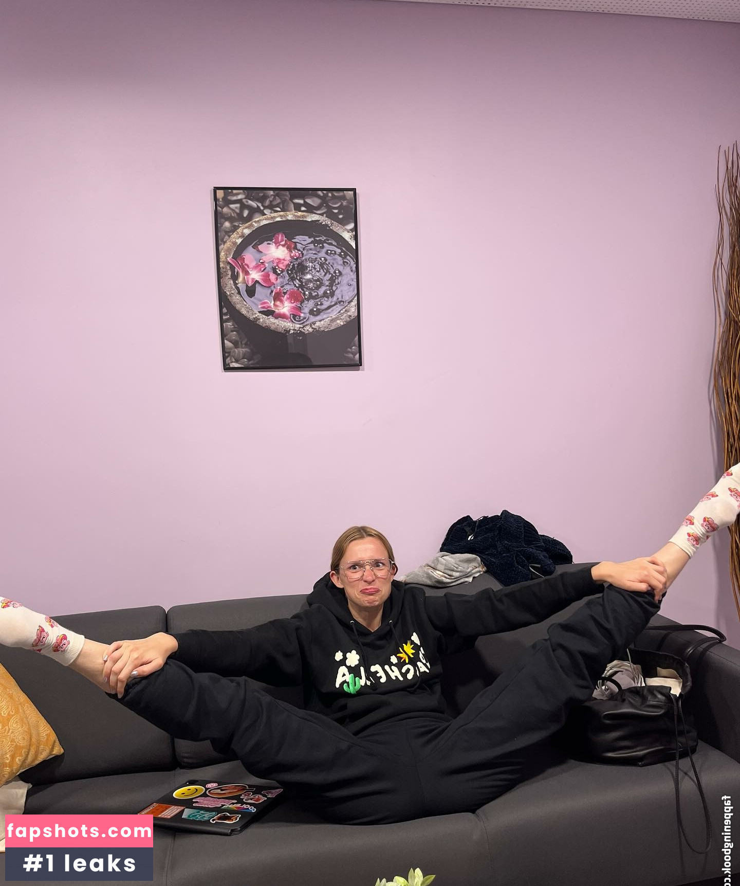 Angèle Van Laeken gallery photo #32