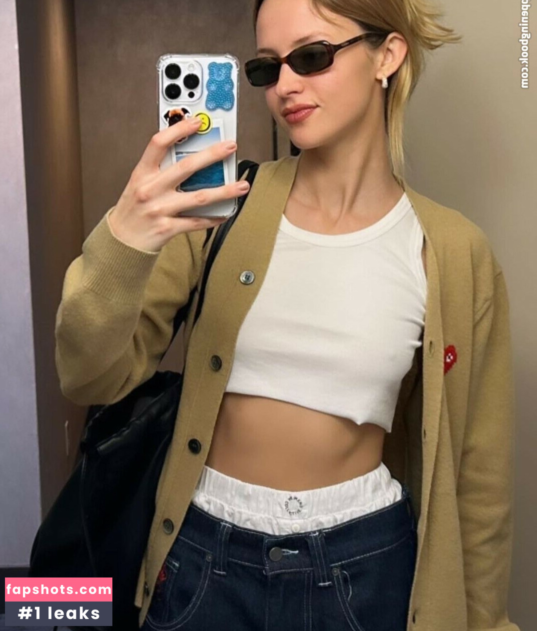 Angèle Van Laeken gallery photo #60