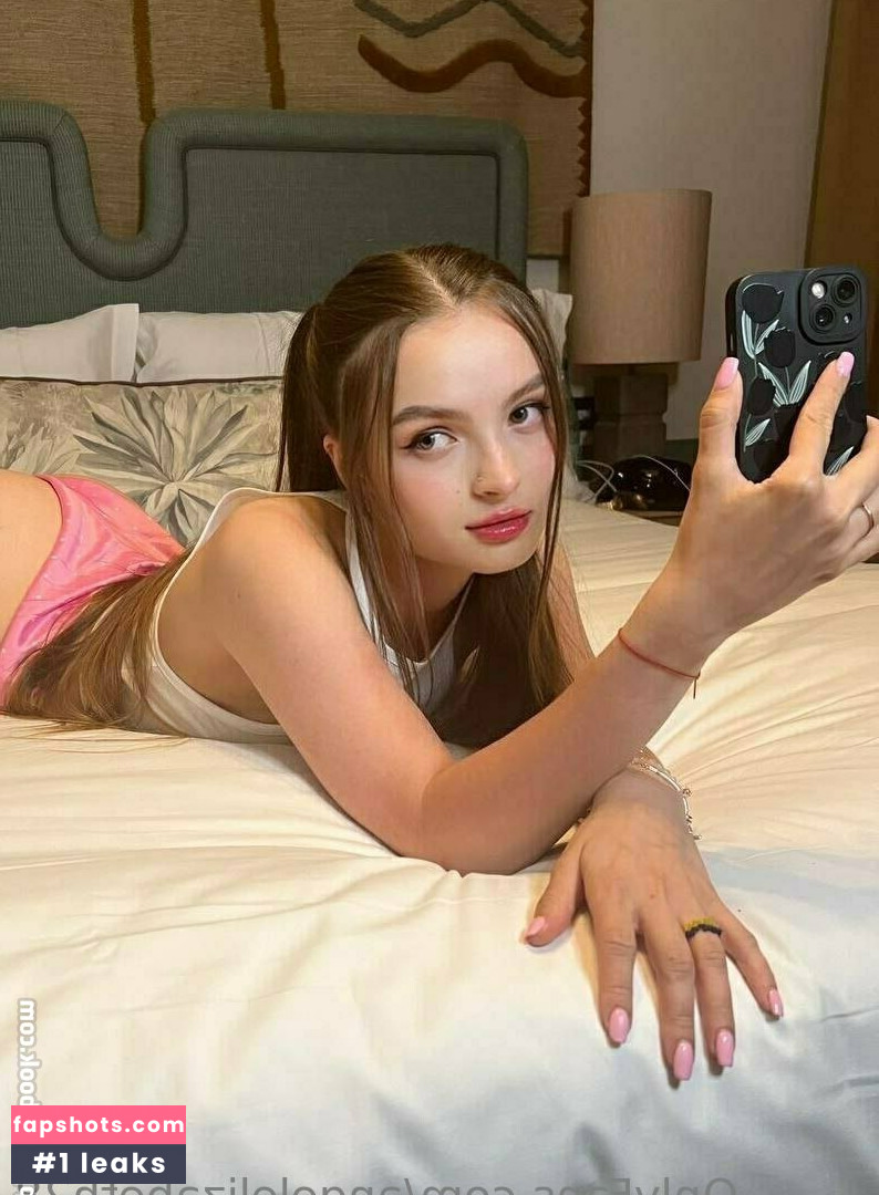 angelelizabeth28 gallery photo #18