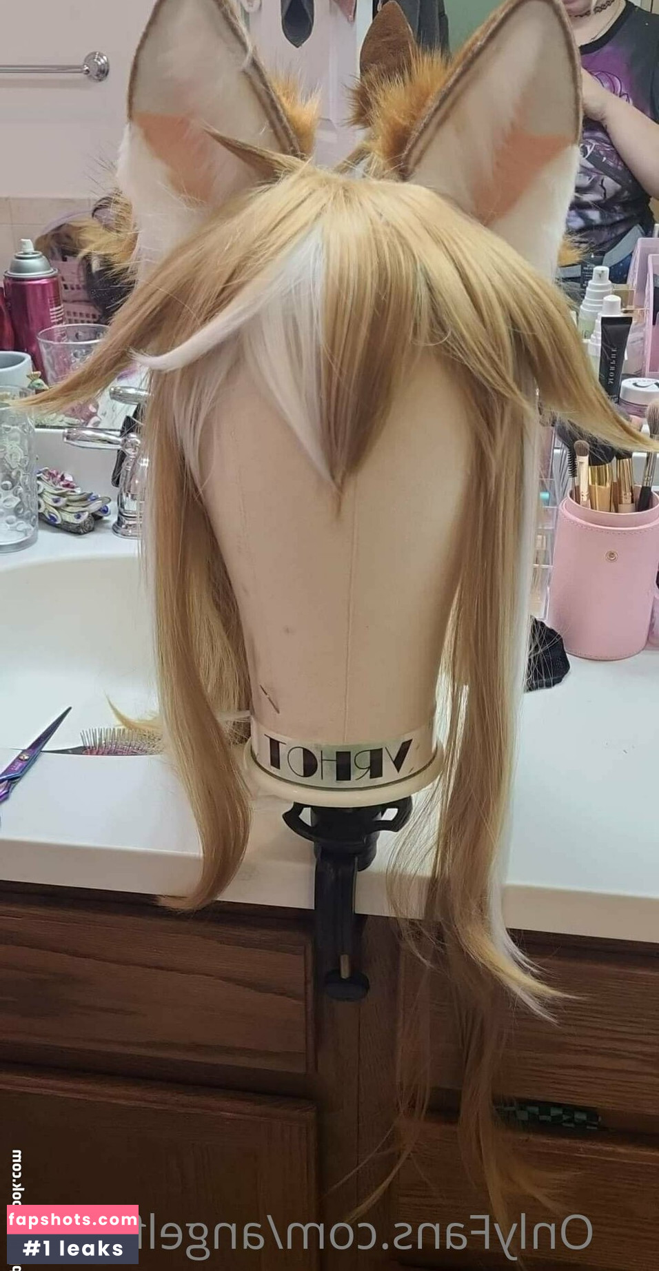 angelfoxcos gallery photo #10