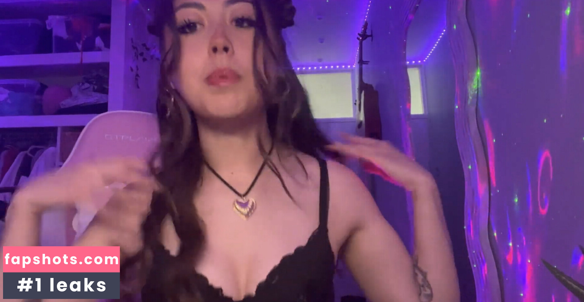 Angelic Lofi ASMR gallery photo #25