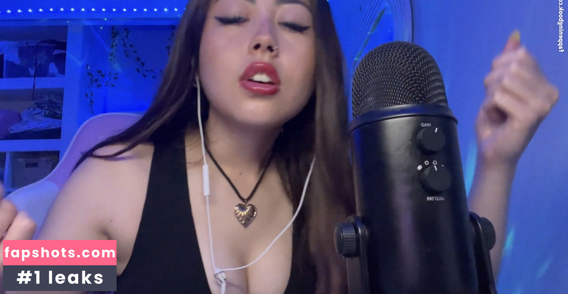 Angelic Lofi ASMR gallery photo #38