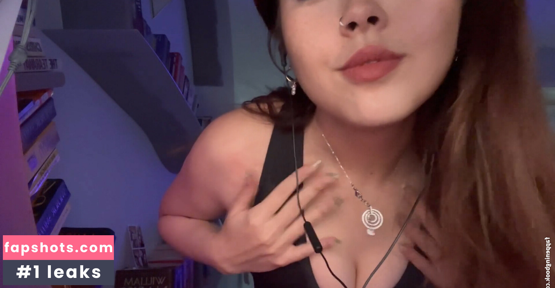 Angelic Lofi ASMR gallery photo #45