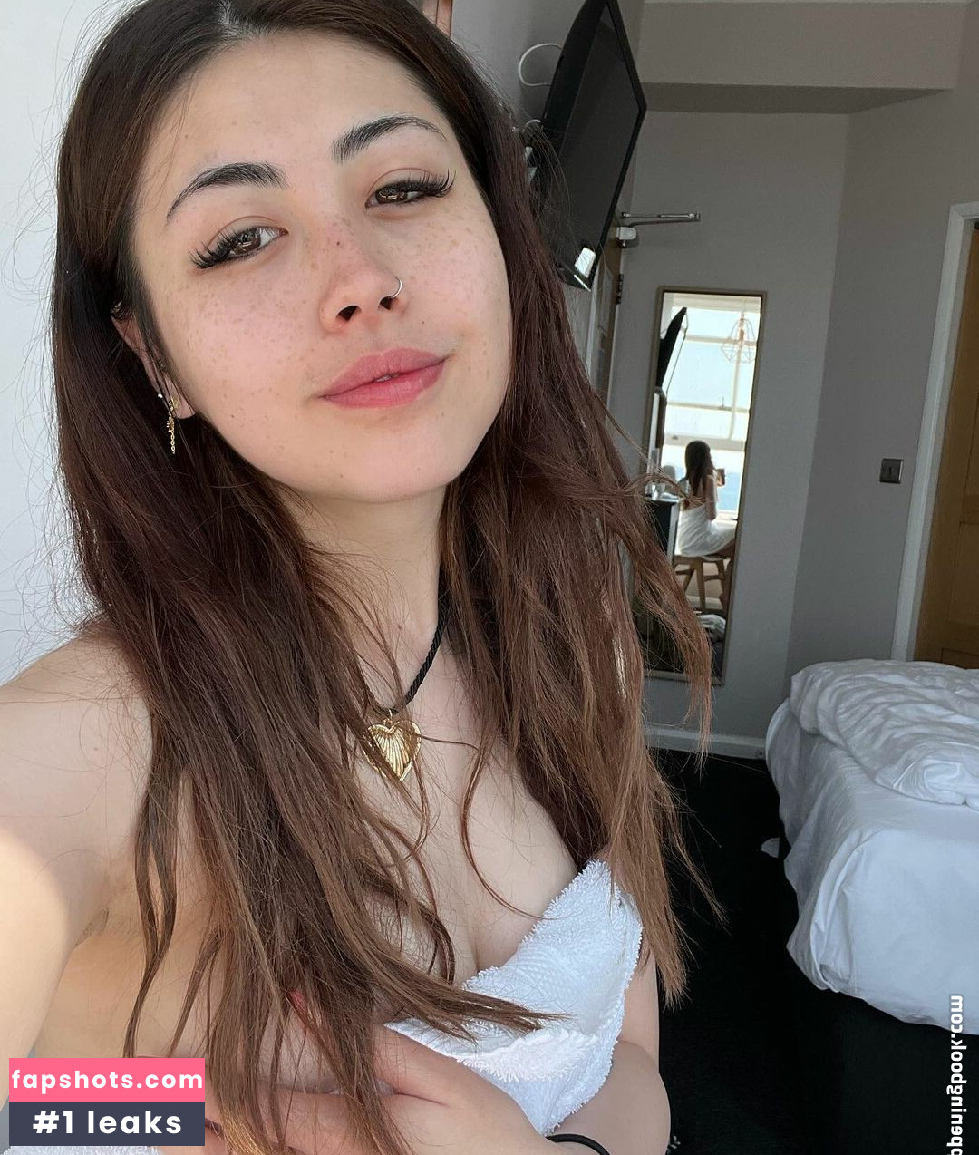 Angelic Lofi ASMR gallery photo #59