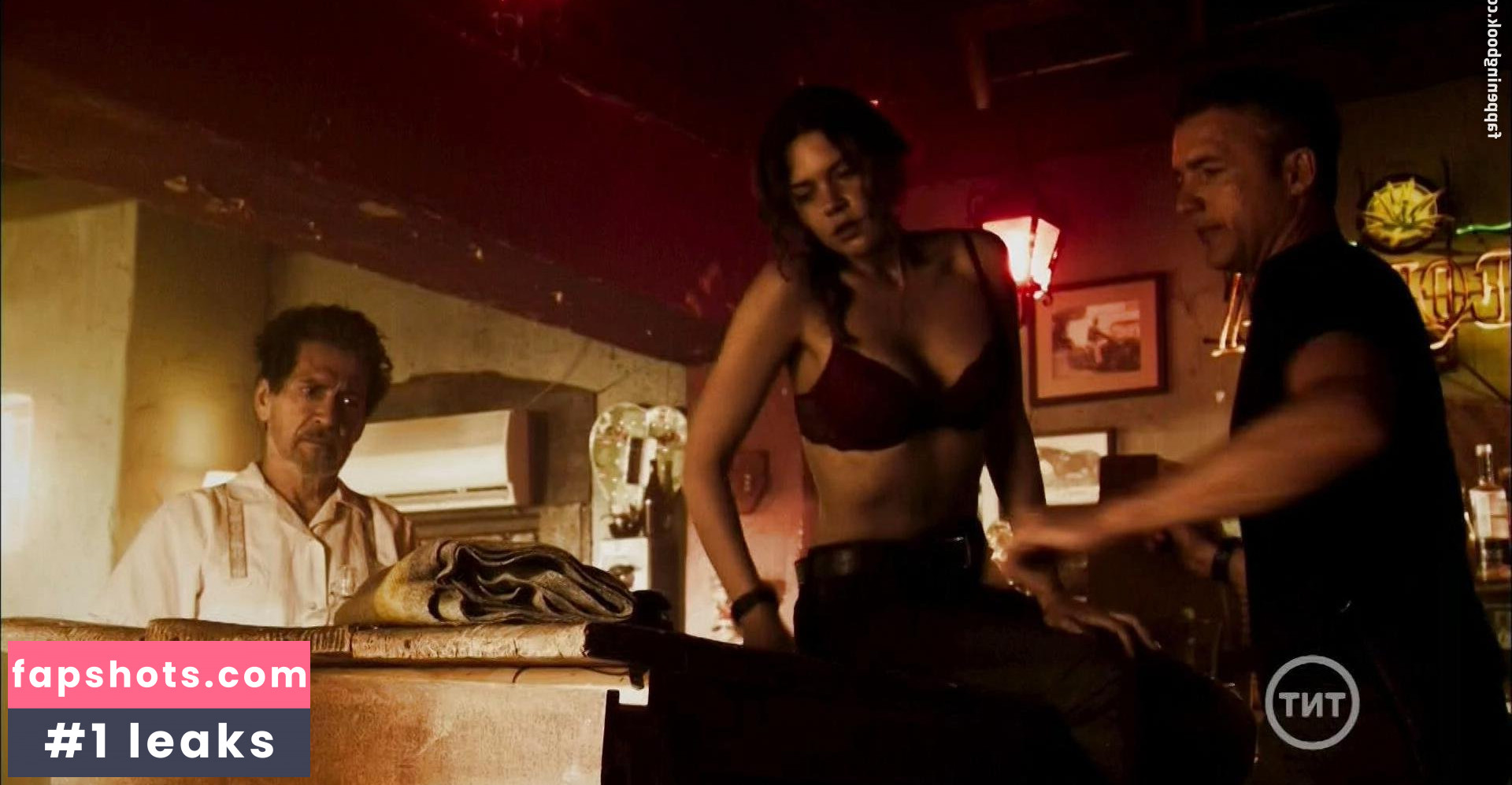 Angélica Celaya gallery photo #3