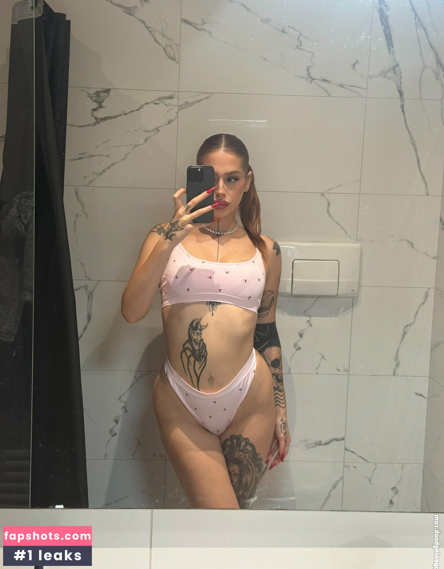 Angelica Paradiso gallery photo #13