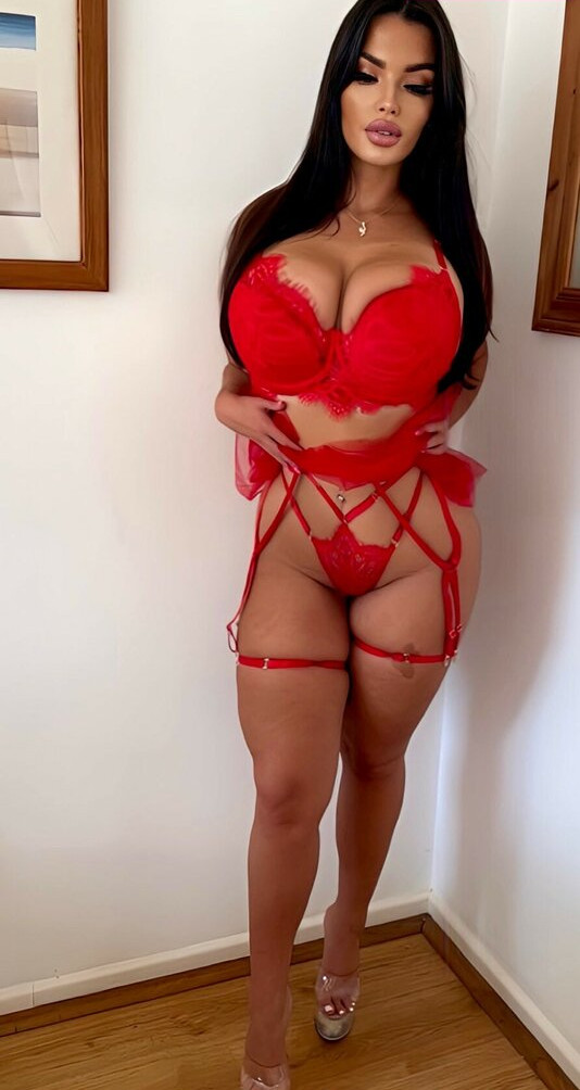 angelica-sharpe gallery photo #365