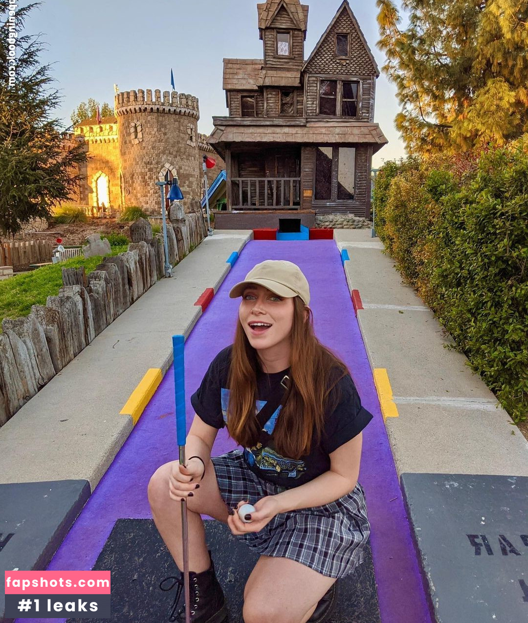 Angelica Trae gallery photo #24