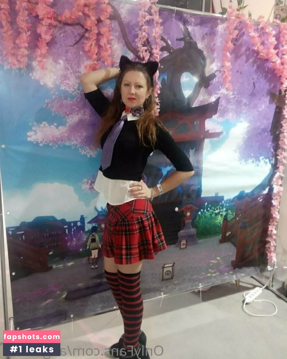 angelicalil nude babe gallery