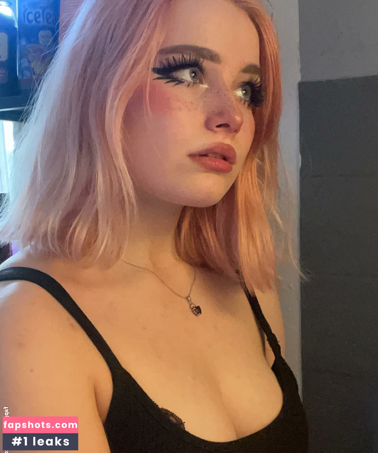 angelicmel gallery photo #6