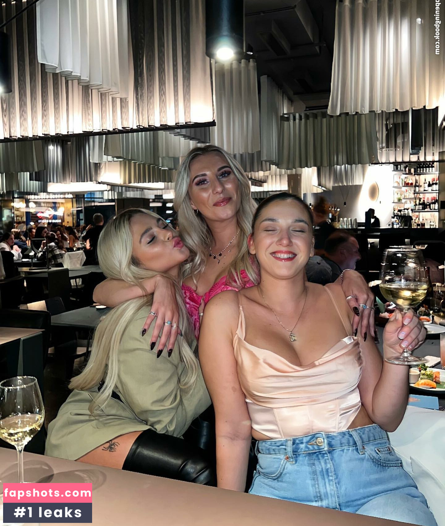 Angelika Kramer gallery photo #11