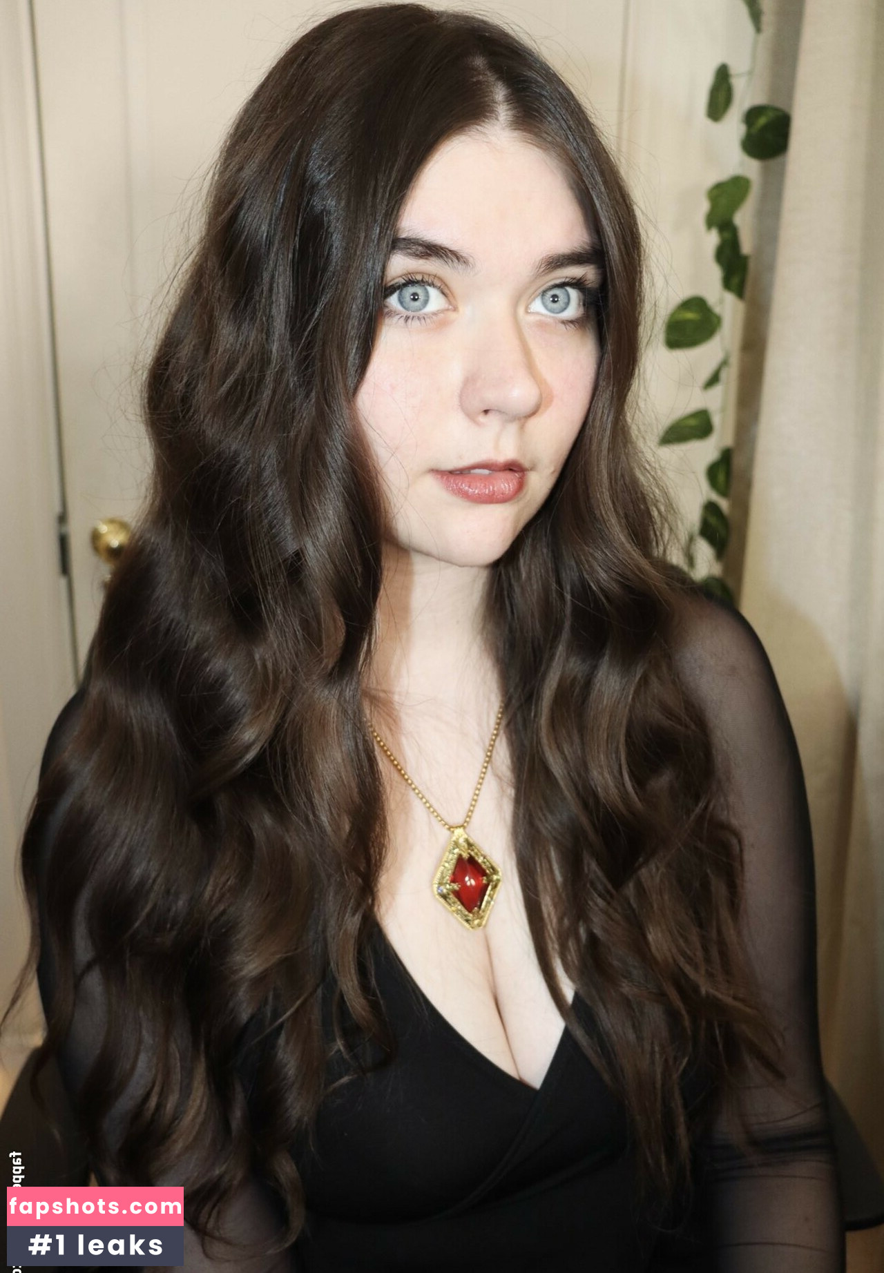 Angelika Seleznova gallery photo #7