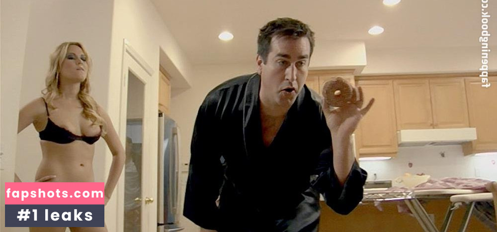 Angelina Armani gallery photo #8