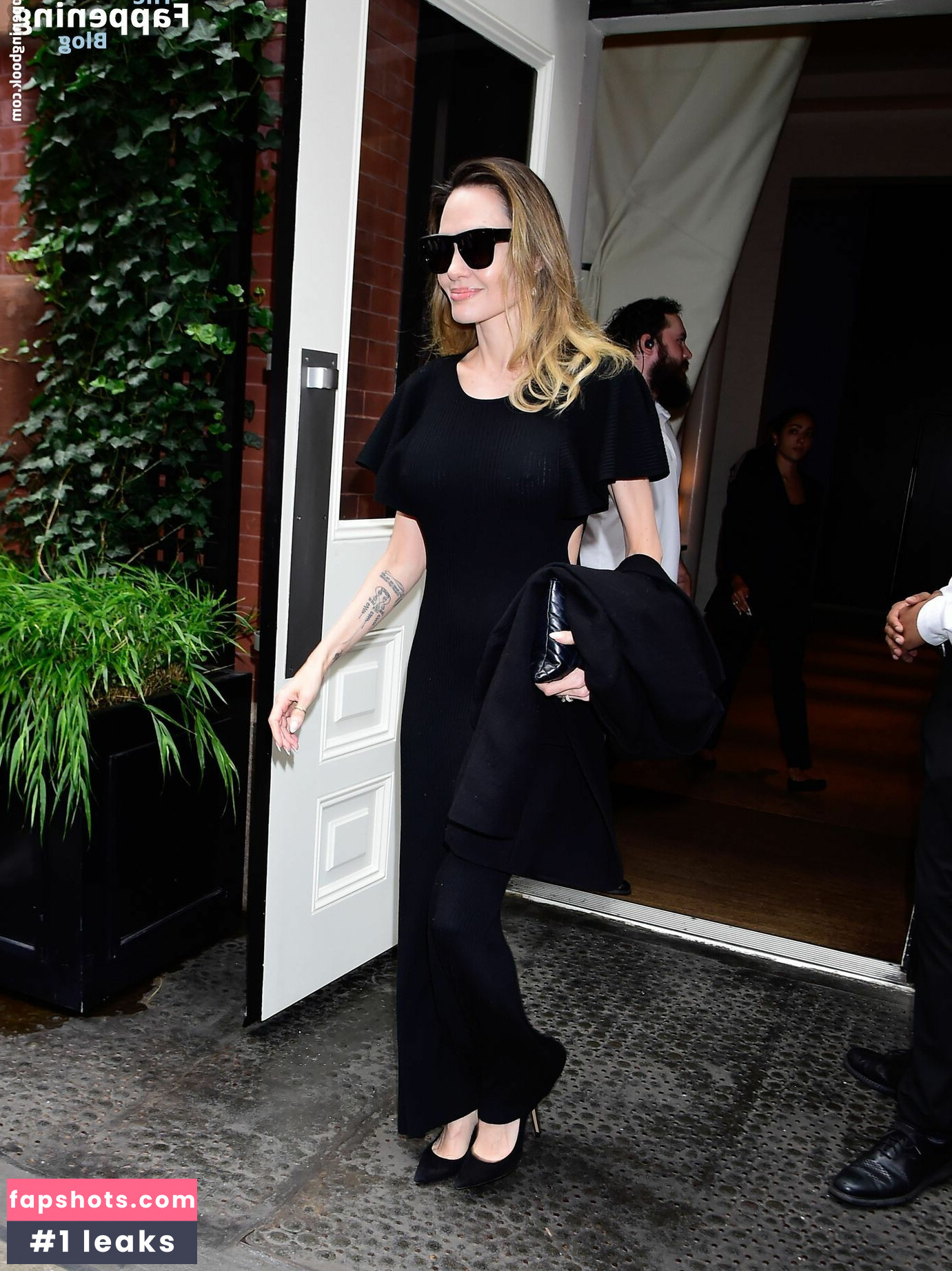 Angelina Jolie Nacktheit OnlyFans Fotos #103 - Fapshots