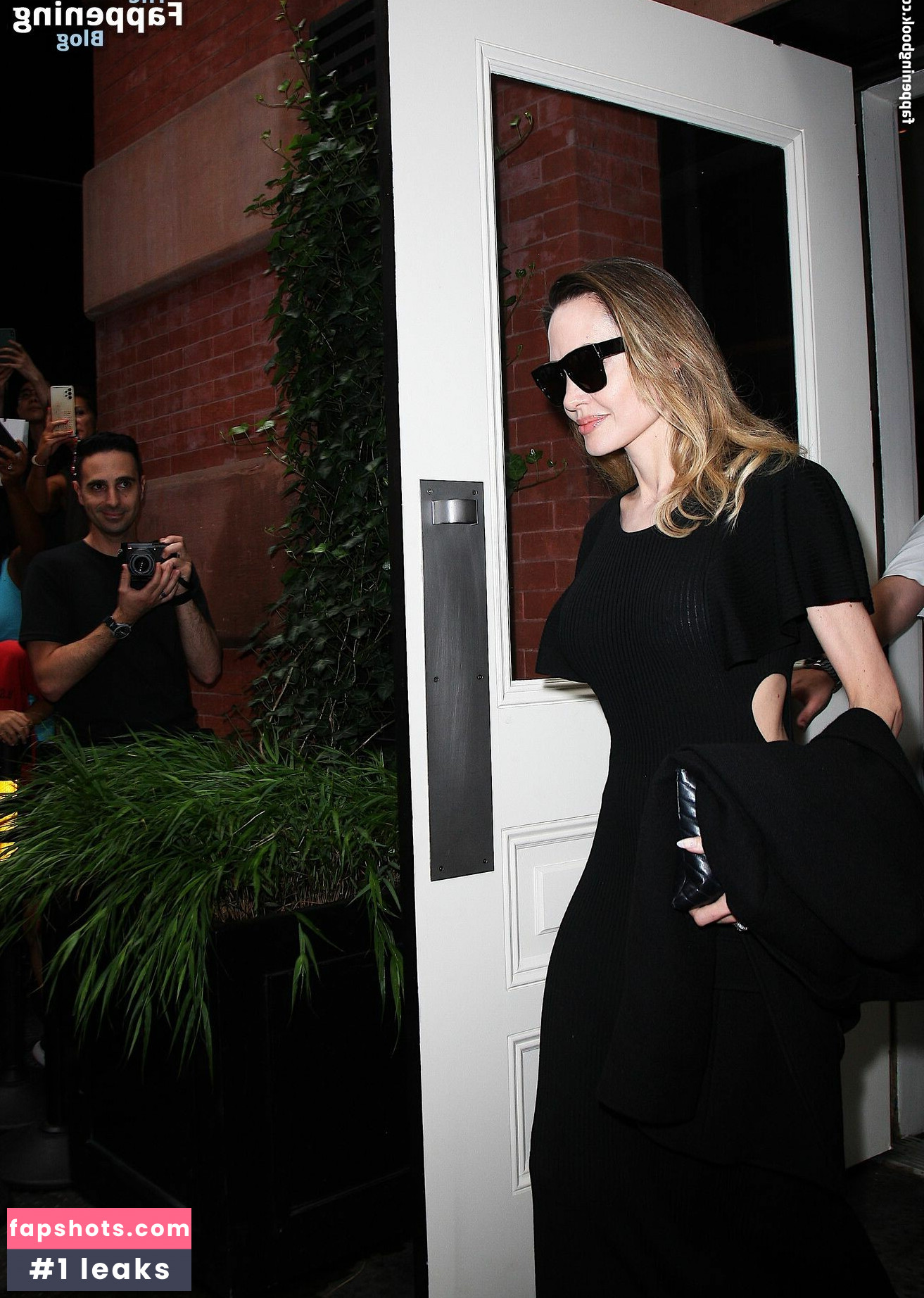 Angelina Jolie Nacktheit OnlyFans Fotos #106 - Fapshots