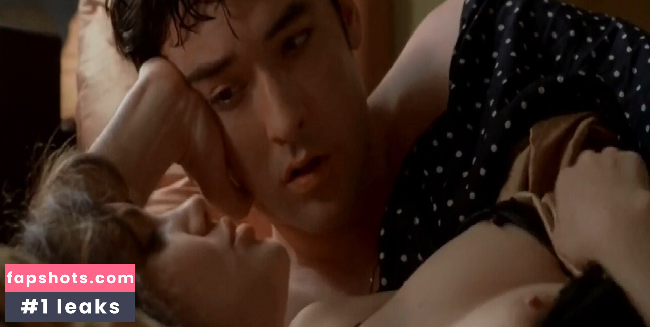 Angelina Jolie gallery photo #5