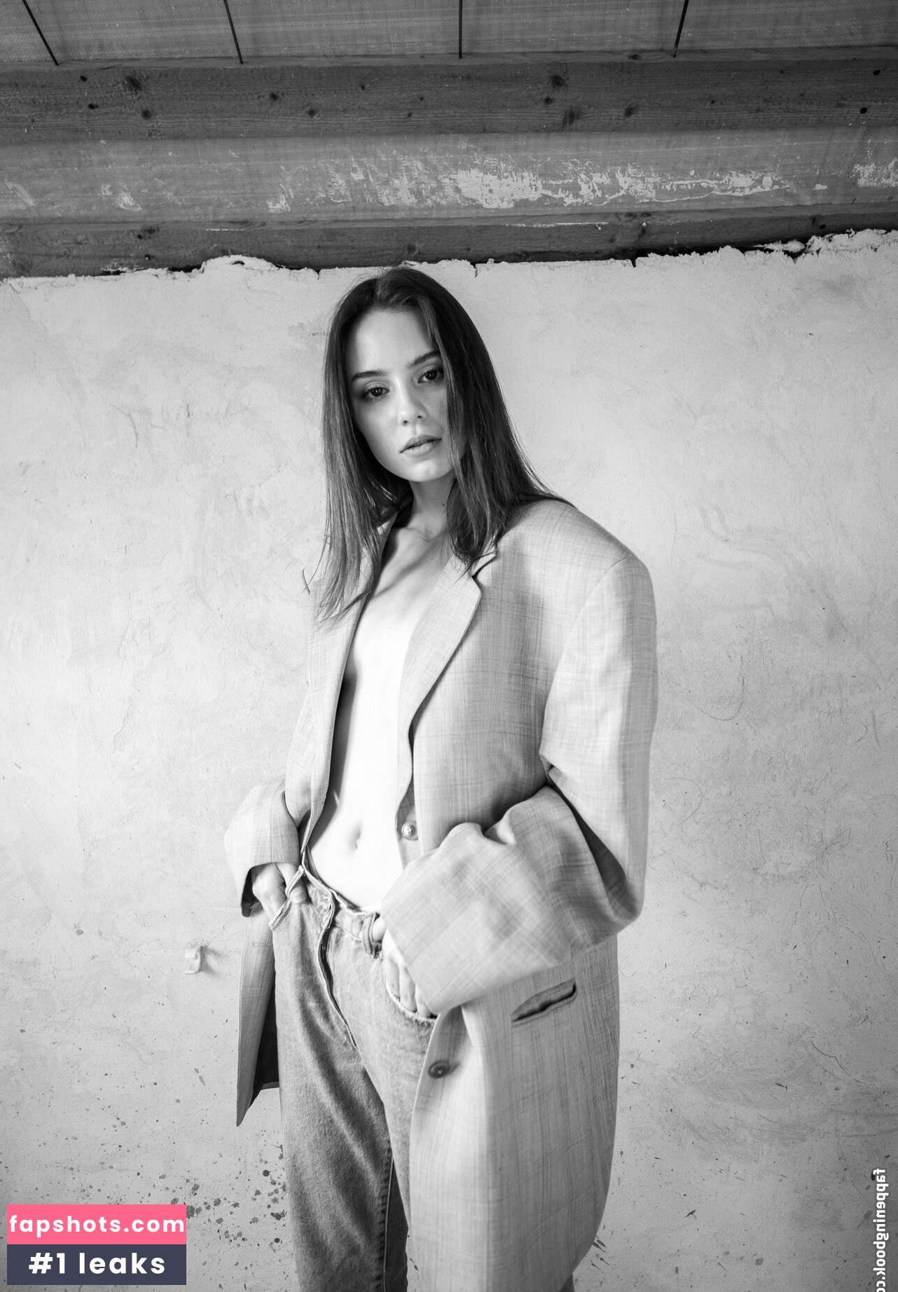 Angelina Romashka gallery photo #22