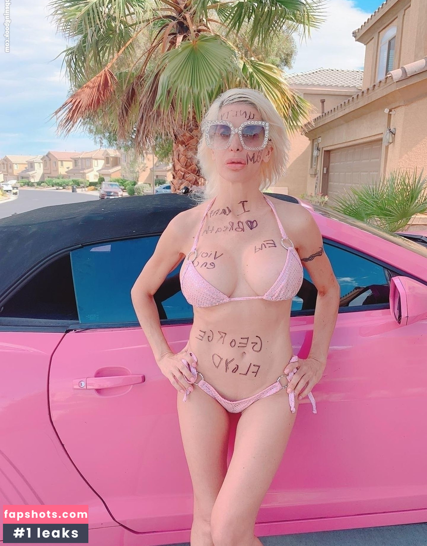 Angelique Morgan gallery photo #78