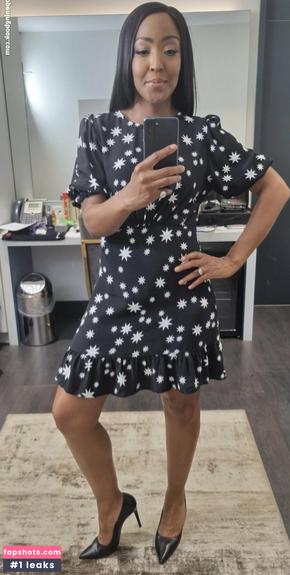 Angellica Bell gallery photo #20