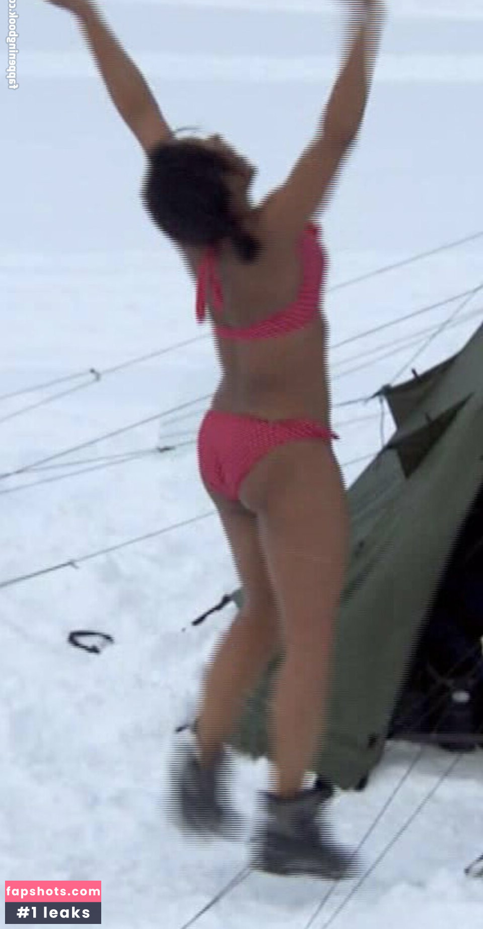 Angellica Bell gallery photo #25