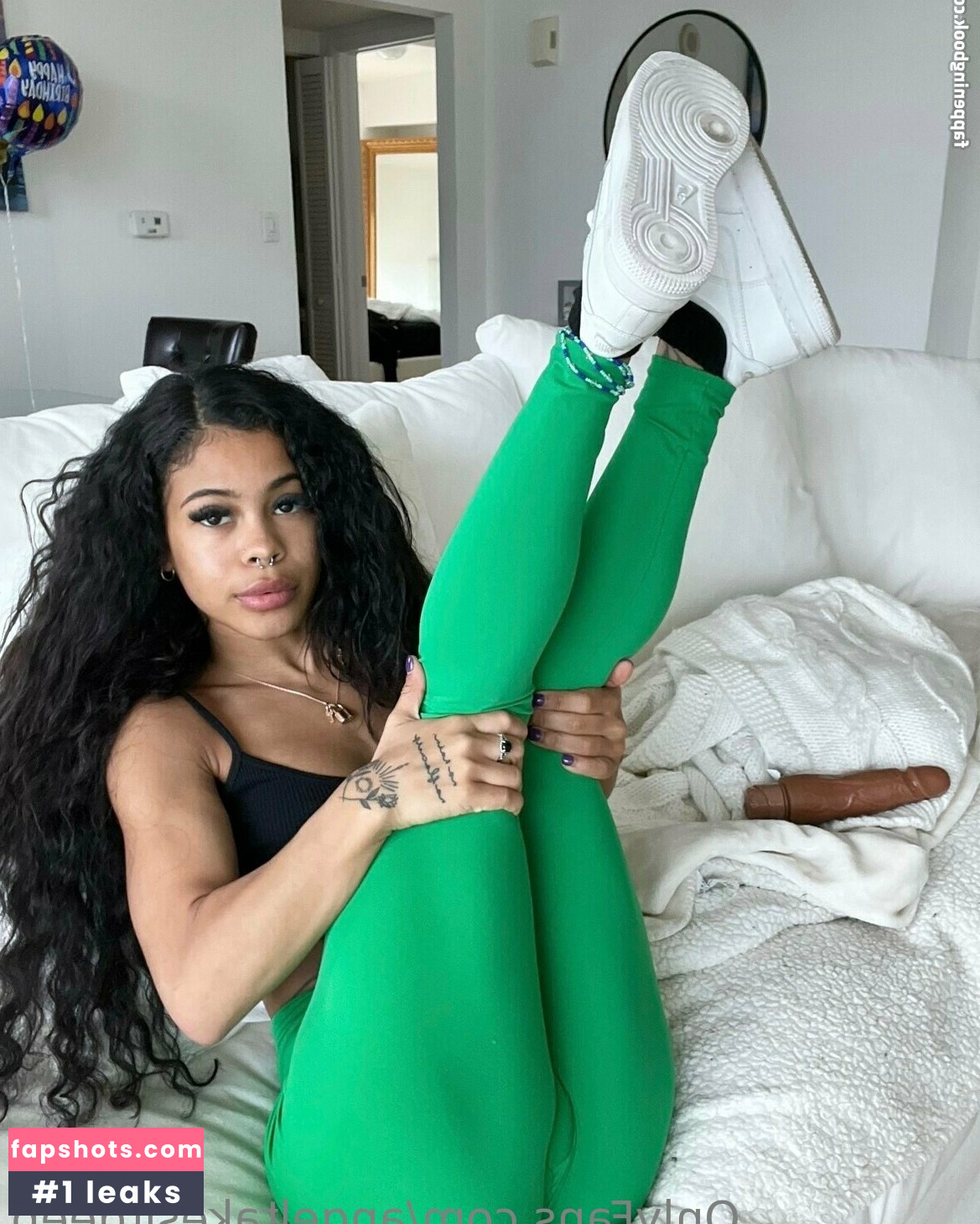 angellyummy gallery photo #37