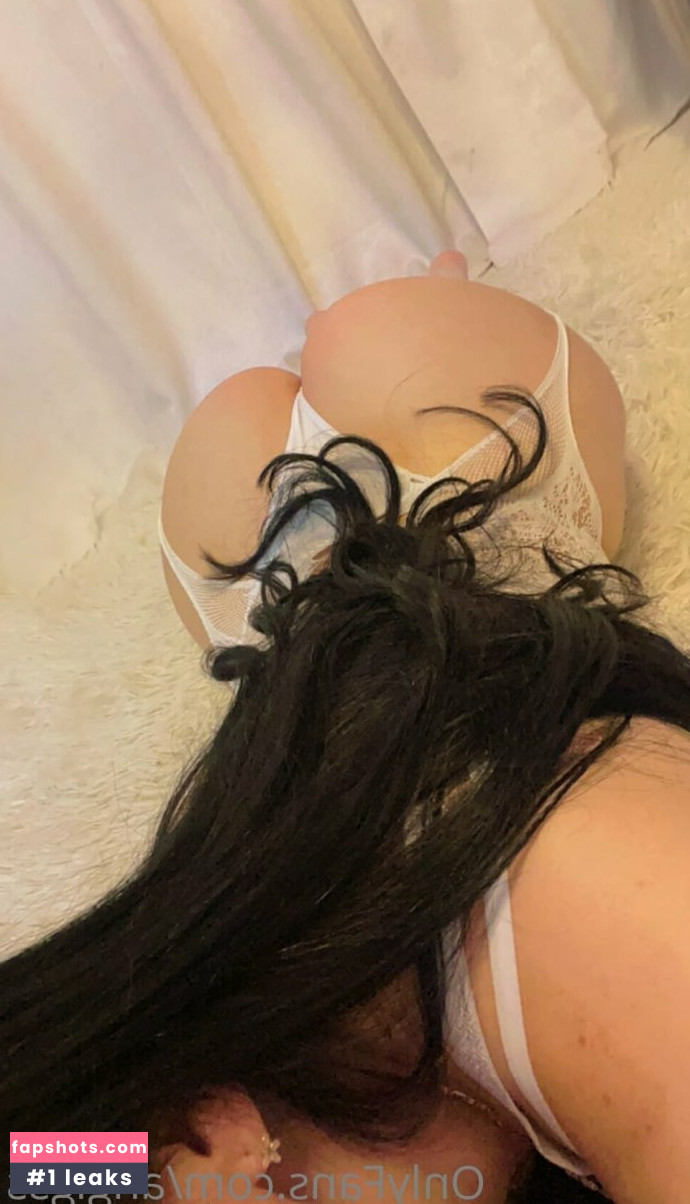 Angi Gss nude babe gallery