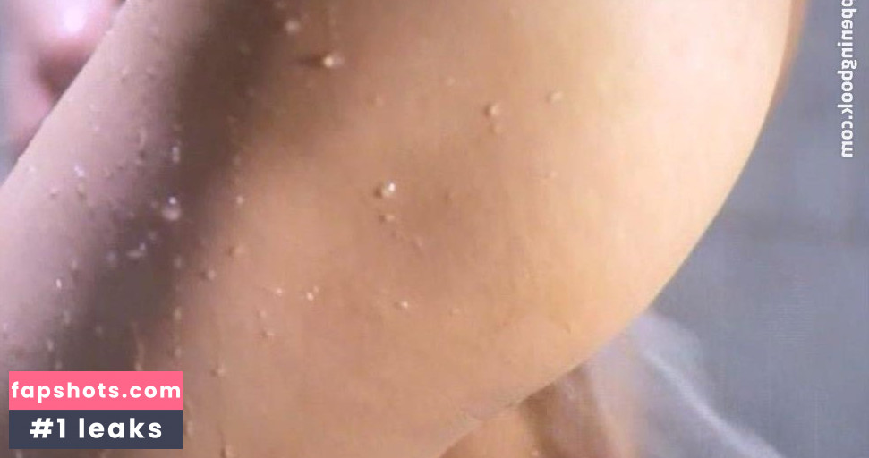 Angie Cheung gallery photo #5