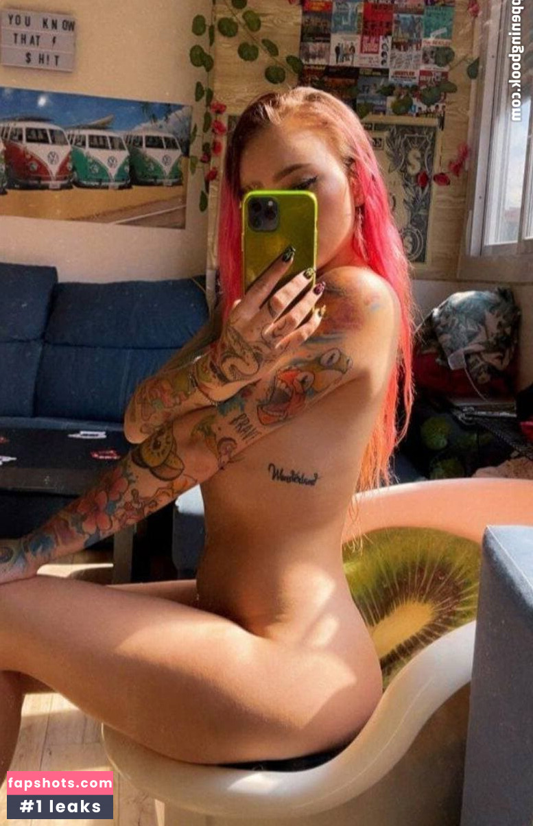 Angie Corine nude babe gallery