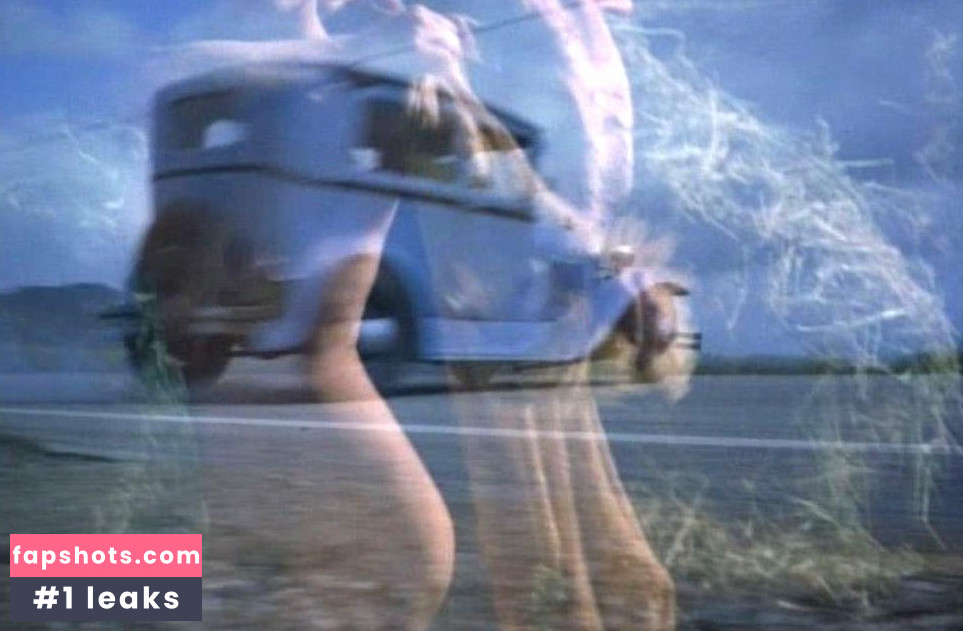 Angie Dickinson gallery photo #38