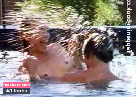 Angie Gray gallery photo #2