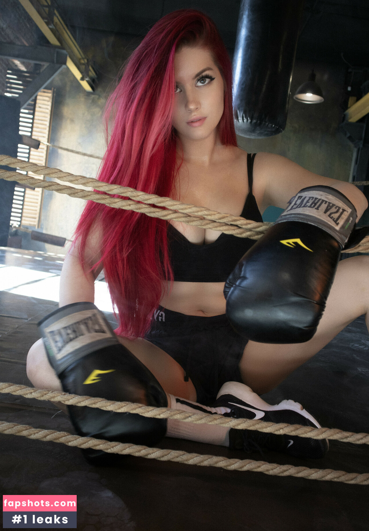 Angie Strelnikova gallery photo #25