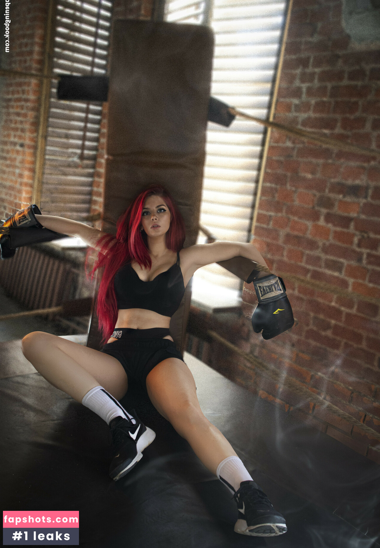 Angie Strelnikova gallery photo #27