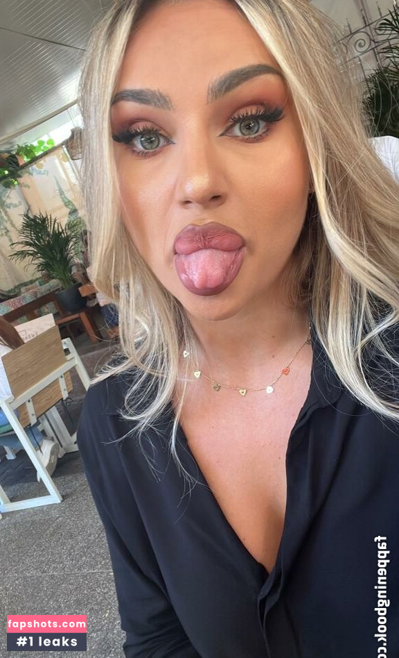 Anisyia Nude Leaks OnlyFans Photos #15 - LeakJerk