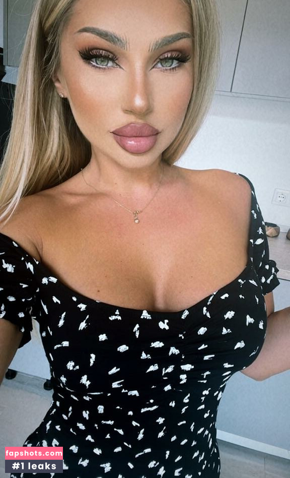 Anisyia Nude Leaks OnlyFans Photos #20 - LeakJerk