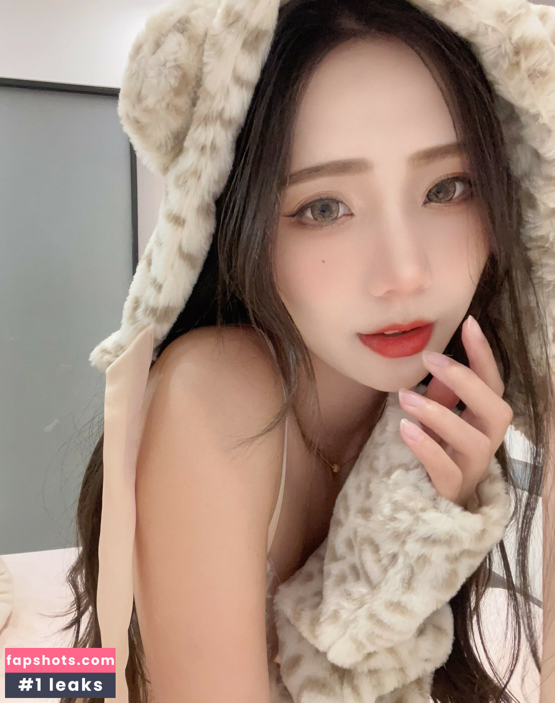 Anita Feifei gallery photo #6