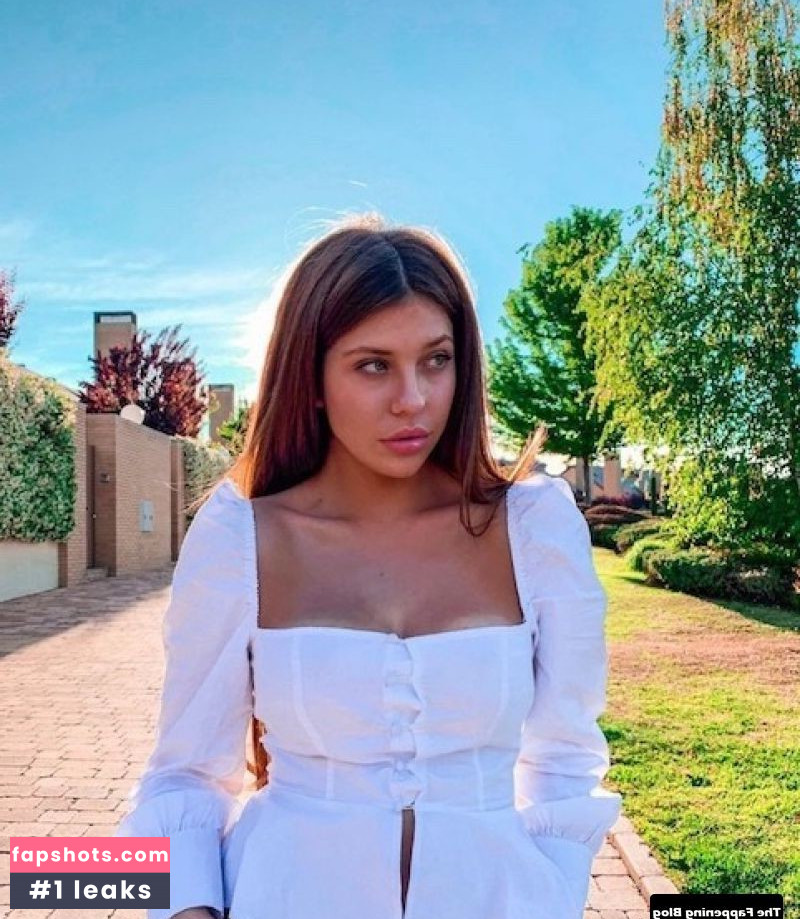 Anita Matamoros gallery photo #17