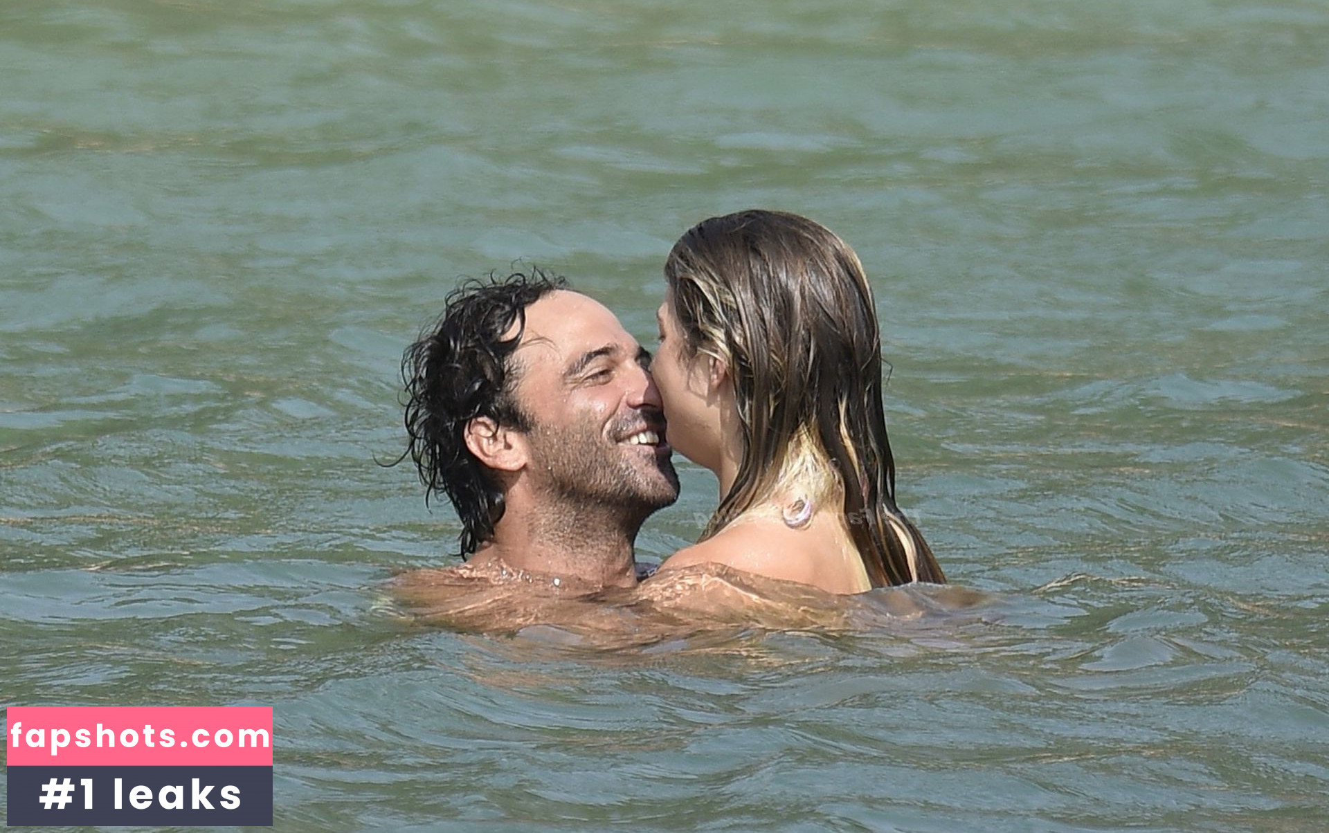 Anita Matamoros gallery photo #53